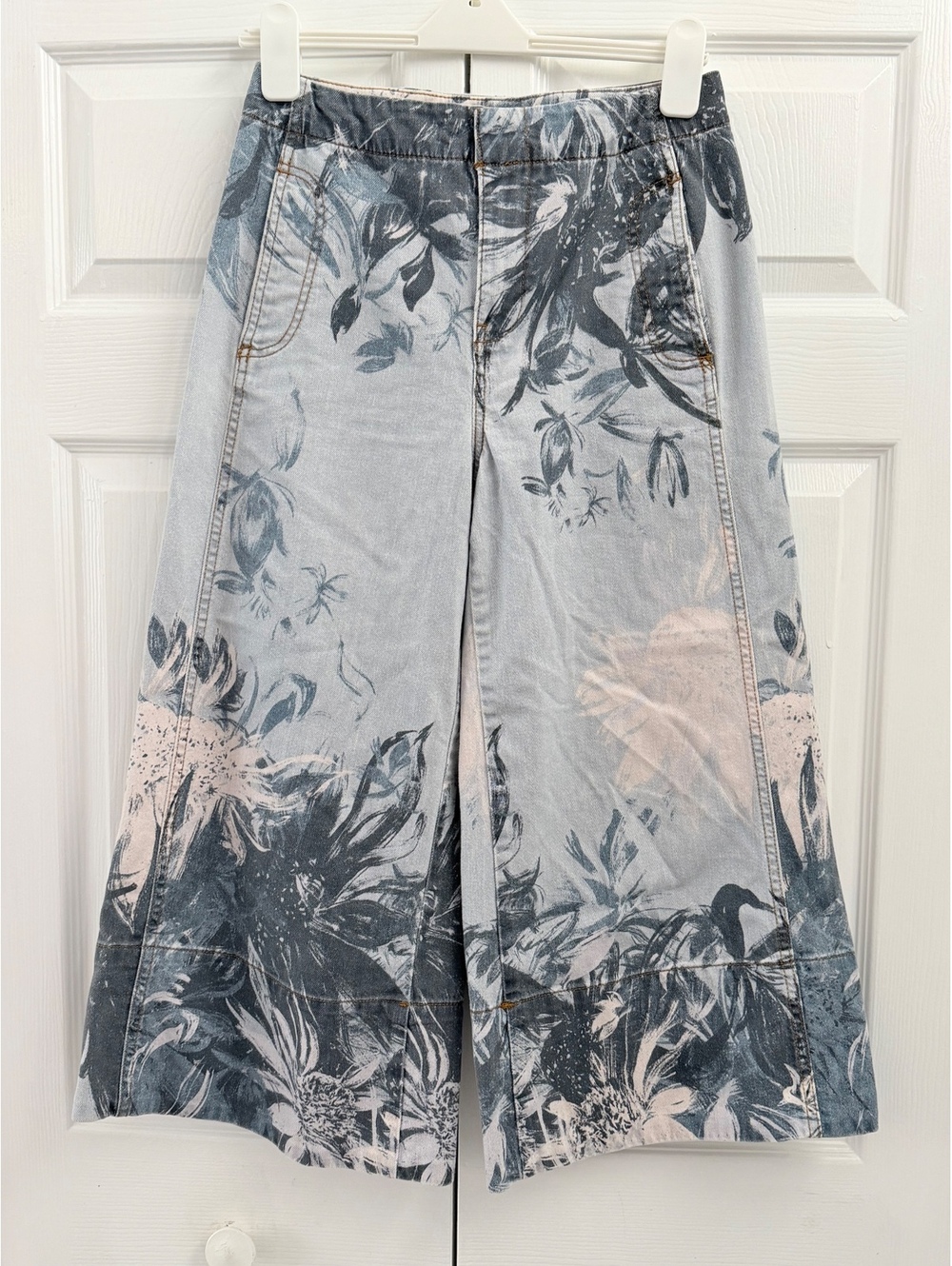Anthropologie Pilcro Foxglove Crop Wide-Leg Floral Jeans 28 - Picture 4 of 7